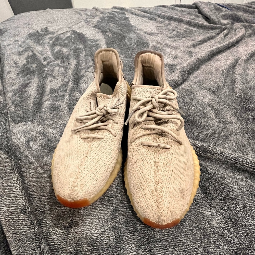 Men’s Yeezy Boost 350